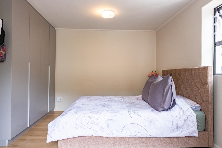 2 Bedroom Property for Sale in Simons Town Western Cape